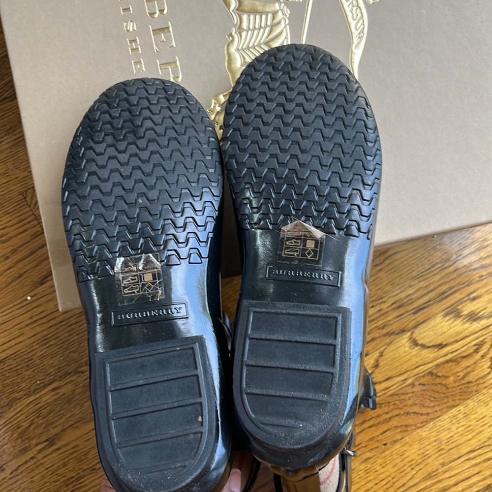 Burberry Biker Rubber Bootbiker Rubber boot in size UK(5) EUR(38). - Picture 7 of 14